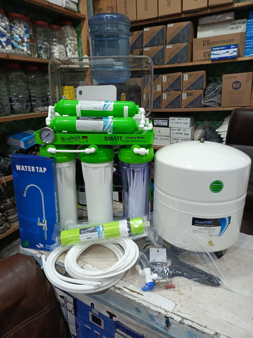 R.O 10",100 GPD 8 Stages,6 Gln Tank Blue Tech (Germany)