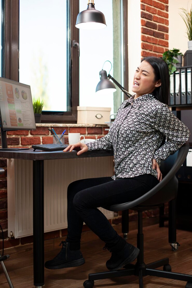 Back Pain from Office Work? Top Waist Belts & Posture Supports for Remote Workers in Pakistan