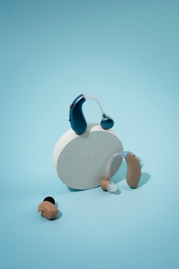 Best Hearing Aids in Pakistan 2025 Edition – Top Picks from Dayshop.pk