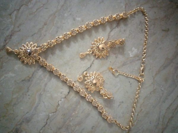 Necklace and Earrings Jewelry Set