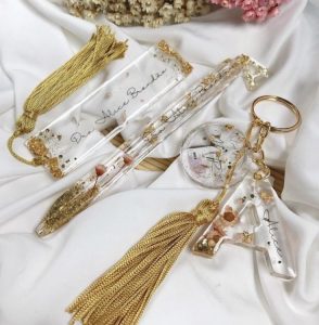 Keychain Alphabet Pan Bookmark ,Resin Custom Nama