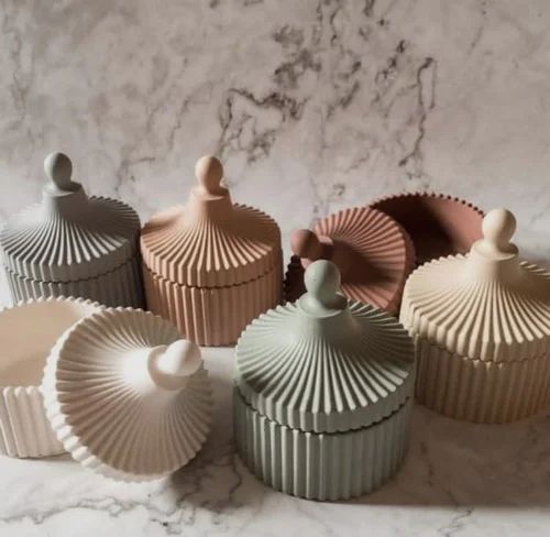 Buy the Best Quality Ceramic Decoration Piece Jar in Pakistan at DayShop.pk. Most Affordable Price With Fast Shipping in All Over Pakistan