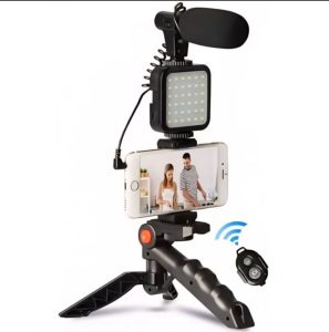 Buy the Best Quality Handy VLogging Kit with Mic, Light and Wireless Remote in Pakistan at DayShop.pk. Most Affordable Price With Fast Shipping in All Over Pakistan