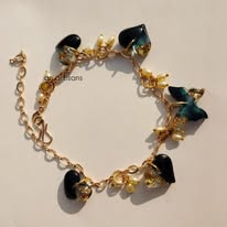Buy the Best Quality Resin Chain Bracelet in Pakistan at DayShop.pk. Most Affordable Price With Fast Shipping in All Over Pakistan