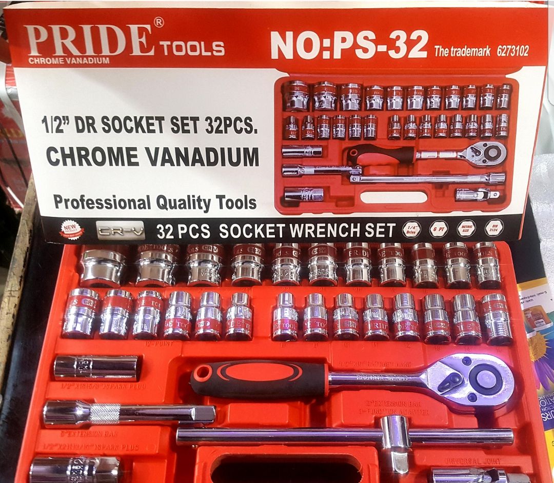 1/2 &1/4 DRIVE RATCHET SOCKET SET 52PCS