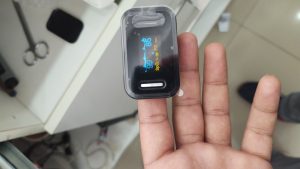 Buy the Best Quality lifecare pulse oximeter fingertip device in Pakistan at DayShop.pk. Most Affordable Price With Fast Shipping in All Over Pakistan (5)