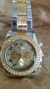 Buy the Best Quality Classic Rolex Two Tone Watch For Women in Pakistan at DayShop.pk. Most Affordable Price With Fast Shipping in All Over Pakistan