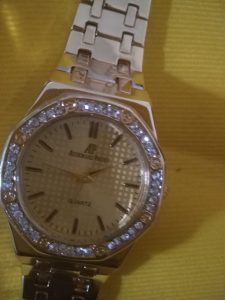 Buy the Best Quality Royal Ap Golden Watch For Ladies in Pakistan at DayShop.pk. Most Affordable Price With Fast Shipping in All Over Pakistan