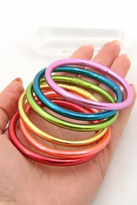 Buy the Best Quality Glitter Jelly Bangles For Women 6Pcs in Pakistan at DayShop.pk. Most Affordable Price With Fast Shipping in All Over Pakistan