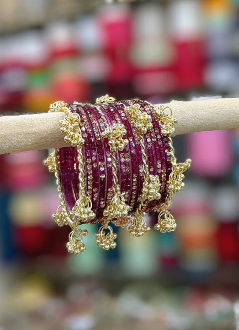 Buy the Best Quality Traditional Kashmiri Rainbow Bangles 16PCS in Pakistan at DayShop.pk. Most Affordable Price With Fast Shipping in All Over Pakistan