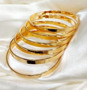 Buy the Best Quality Elegant 6pcs Plan Bangles For Girls in Pakistan at DayShop.pk. Most Affordable Price With Fast Shipping in All Over Pakistan