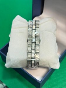 Buy the Best Quality KDW Diamond Watch With Date For Women in Pakistan at DayShop.pk. Most Affordable Price With Fast Shipping in All Over Pakistan