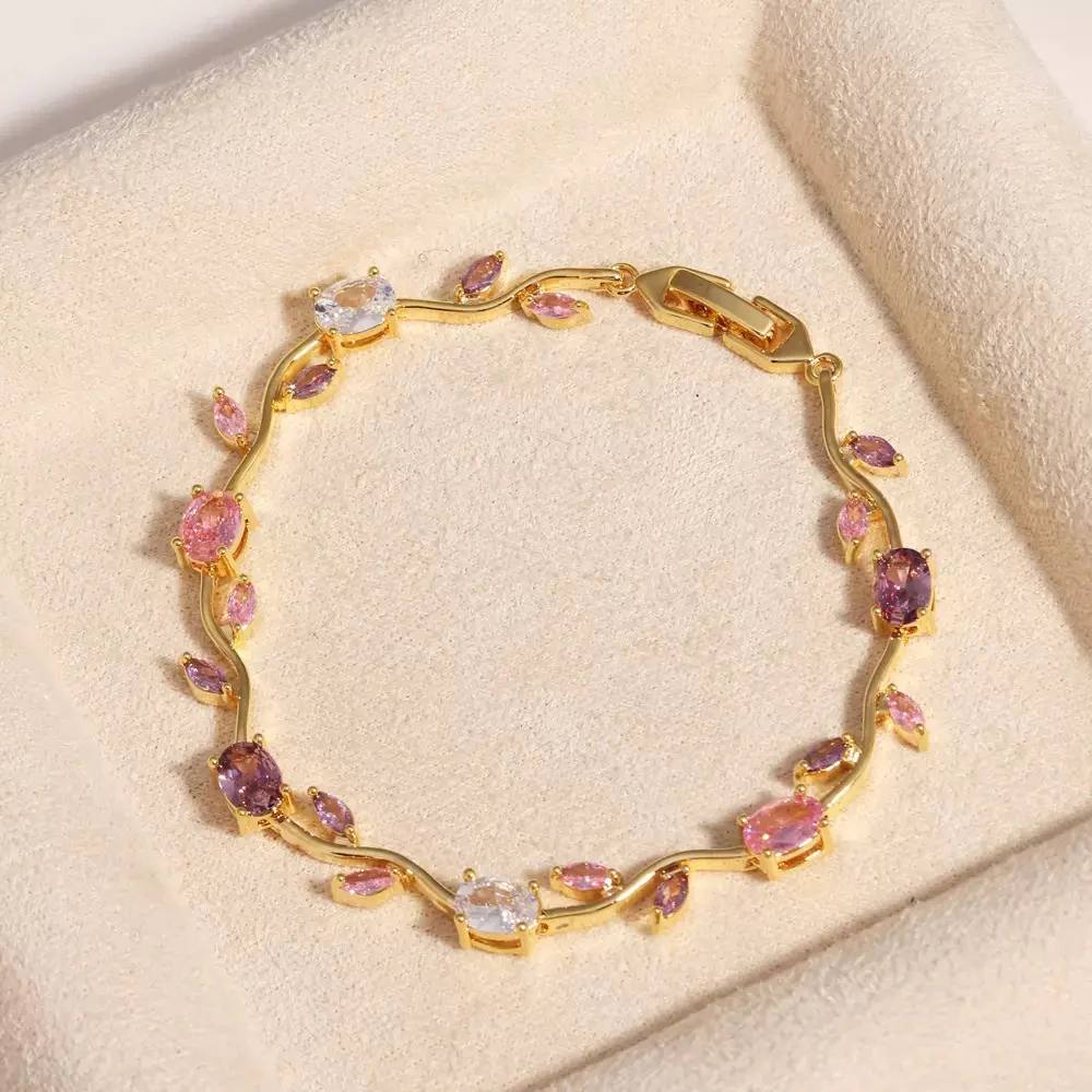 Buy the Best Quality Crystal Stones Tulip Bracelet for Girls in Pakistan at DayShop.pk. Most Affordable Price With Fast Shipping in All Over Pakistan