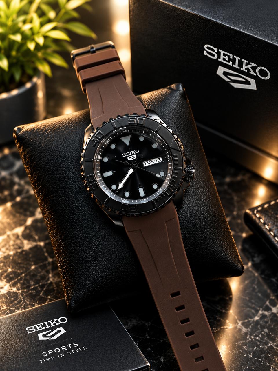 Buy the Best Quality Seiko 5 Sporta Watch in Pakistan at DayShop.pk. Most Affordable Price With Fast Shipping in All Over Pakistan